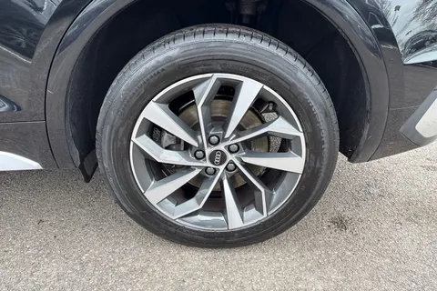 DF22ABK Audi Q5 S line 40 TDI quattro 204 PS S tronic Thumbnail #14