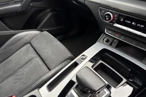 DF22ABK Audi Q5 S line 40 TDI quattro 204 PS S tronic Thumbnail #21