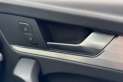 DF22ABK Audi Q5 S line 40 TDI quattro 204 PS S tronic Thumbnail #22