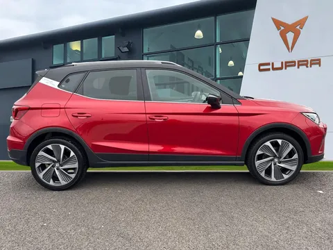 MK73KYW SEAT Arona 1.5 TSI 150 FR Sport 5dr DSG Thumbnail #4