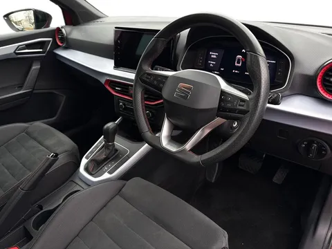 MK73KYW SEAT Arona 1.5 TSI 150 FR Sport 5dr DSG Thumbnail #9