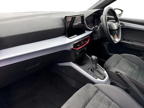 MK73KYW SEAT Arona 1.5 TSI 150 FR Sport 5dr DSG Thumbnail #10