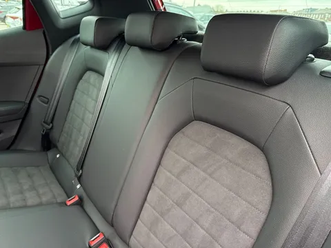 MK73KYW SEAT Arona 1.5 TSI 150 FR Sport 5dr DSG Thumbnail #15