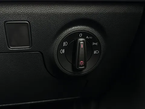 MK73KYW SEAT Arona 1.5 TSI 150 FR Sport 5dr DSG Thumbnail #32