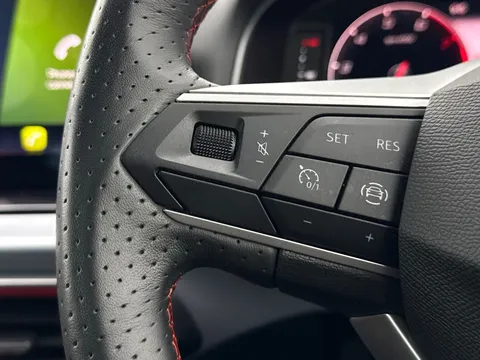 MK73KYW SEAT Arona 1.5 TSI 150 FR Sport 5dr DSG Thumbnail #33