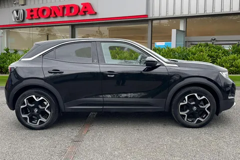 DY71AKG Vauxhall Mokka Electric 50kWh Ultimate Edition Auto 5dr Thumbnail #4