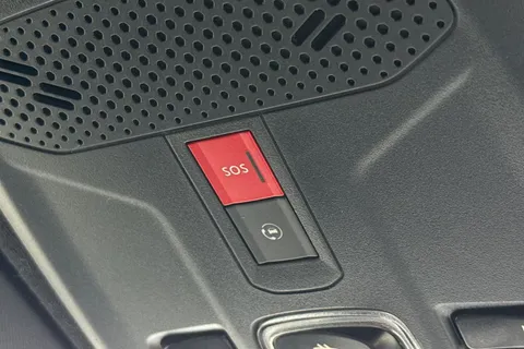 DY71AKG Vauxhall Mokka Electric 50kWh Ultimate Edition Auto 5dr Thumbnail #40