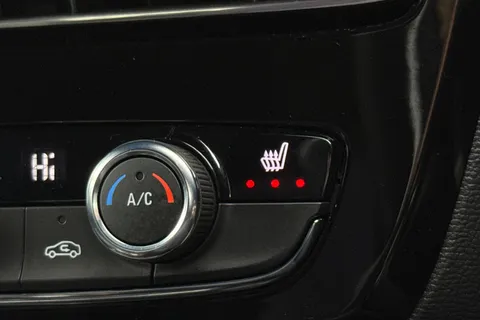 DY71AKG Vauxhall Mokka Electric 50kWh Ultimate Edition Auto 5dr Thumbnail #45