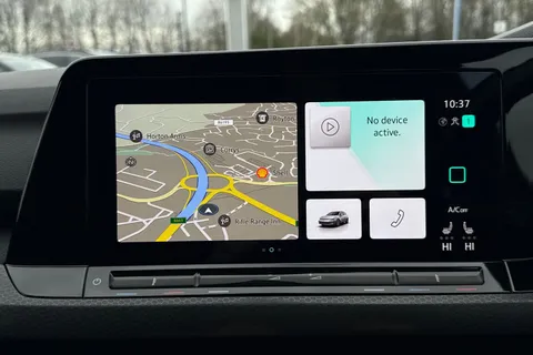 MJ72NWT Volkswagen Golf 2.0 TDI 200 GTD 5dr DSG **REAR VIEW CAM, WINTER PACK** Thumbnail #17