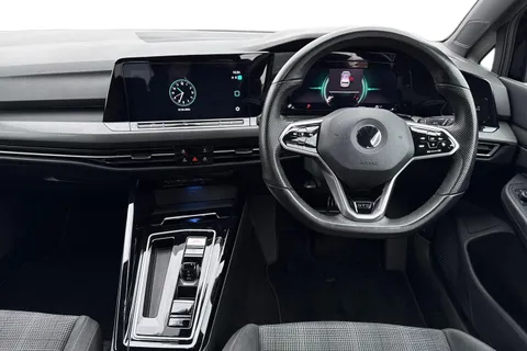 MJ72NWT Volkswagen Golf 2.0 TDI 200 GTD 5dr DSG **REAR VIEW CAM, WINTER PACK** Thumbnail #18