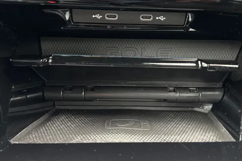 MJ72NWT Volkswagen Golf 2.0 TDI 200 GTD 5dr DSG **REAR VIEW CAM, WINTER PACK** Thumbnail #34