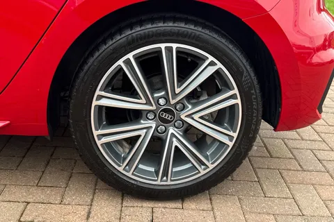 BV73UCZ Audi A1 (O) S line 30 TFSI  110 PS S tronic Thumbnail #13