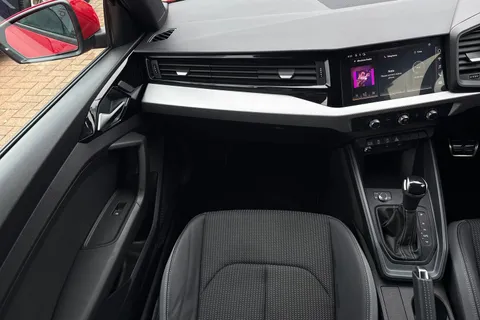 BV73UCZ Audi A1 (O) S line 30 TFSI  110 PS S tronic Thumbnail #20