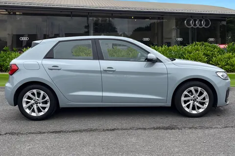 PF23JHL Audi A1 Sport 25 TFSI  95 PS 5-speed Thumbnail #3