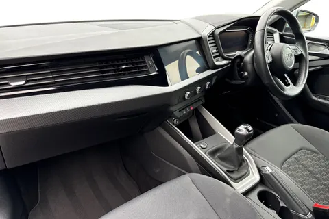 PF23JHL Audi A1 Sport 25 TFSI  95 PS 5-speed Thumbnail #15