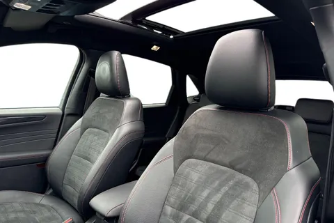 MX23UKT Ford Kuga 1.5T EcoBoost ST-Line X Edition Euro 6 (s/s) 5dr Thumbnail #17