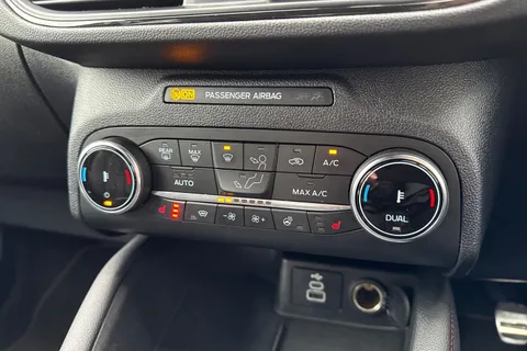 MX23UKT Ford Kuga 1.5T EcoBoost ST-Line X Edition Euro 6 (s/s) 5dr Thumbnail #23