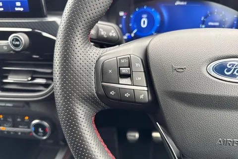 MX23UKT Ford Kuga 1.5T EcoBoost ST-Line X Edition Euro 6 (s/s) 5dr Thumbnail #43