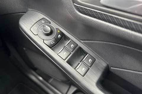 MX23UKT Ford Kuga 1.5T EcoBoost ST-Line X Edition Euro 6 (s/s) 5dr Thumbnail #48