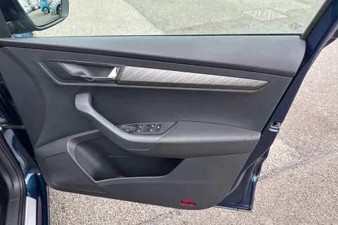 LP72BKO Škoda Karoq 1.0 TSI SE L Euro 6 (s/s) 5dr Thumbnail #22