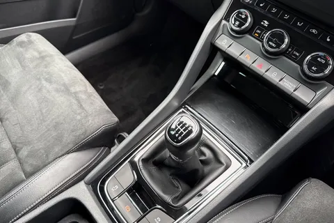 LP72BKO Škoda Karoq 1.0 TSI SE L Euro 6 (s/s) 5dr Thumbnail #24