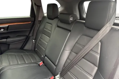 17 of 53 for HONDA CR-V 2.0 i-MMD Hybrid SR 2WD 5dr eCVT