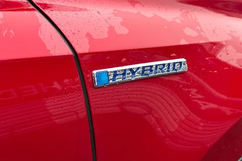 24 of 53 for HONDA CR-V 2.0 i-MMD Hybrid SR 2WD 5dr eCVT