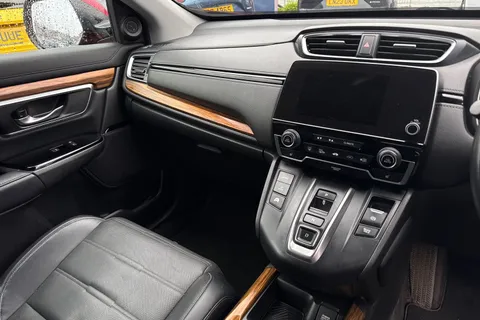 34 of 53 for HONDA CR-V 2.0 i-MMD Hybrid SR 2WD 5dr eCVT