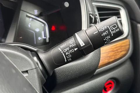 40 of 53 for HONDA CR-V 2.0 i-MMD Hybrid SR 2WD 5dr eCVT