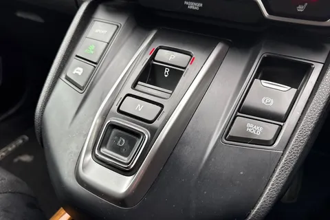 48 of 53 for HONDA CR-V 2.0 i-MMD Hybrid SR 2WD 5dr eCVT