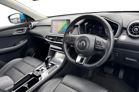 14 of 64 for MG Mg Hs 1.5 T-GDI Excite DCT Euro 6 (s/s) 5dr