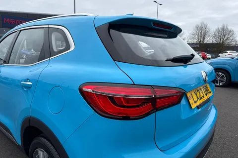 31 of 64 for MG Mg Hs 1.5 T-GDI Excite DCT Euro 6 (s/s) 5dr