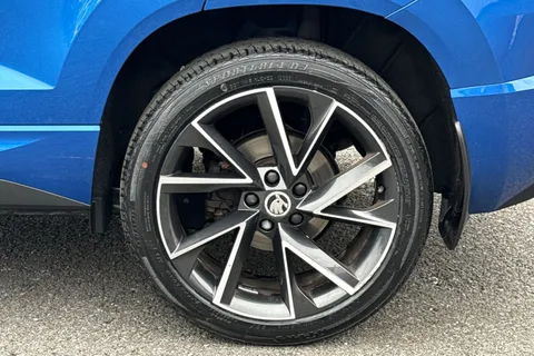 MK20JDZ Škoda Karoq 2.0 TDI SportLine DSG 4WD Euro 6 (s/s) 5dr Thumbnail #12