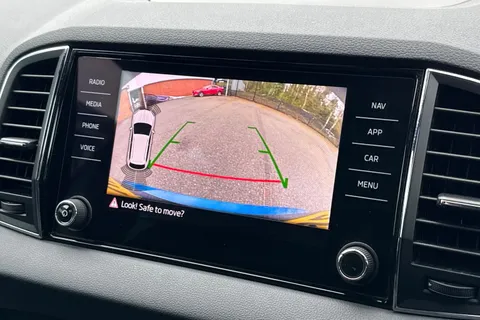 MK20JDZ Škoda Karoq 2.0 TDI SportLine DSG 4WD Euro 6 (s/s) 5dr Thumbnail #50