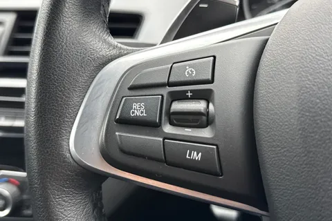 YP67KSJ BMW X1 2.0 18d SE Auto sDrive Euro 6 (s/s) 5dr Thumbnail #41