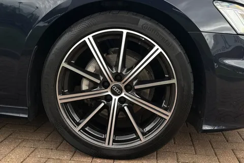 KW73HLH Audi A6 Avant Avant Black Edition 40 TDI quattro 204 PS S tronic Thumbnail #12