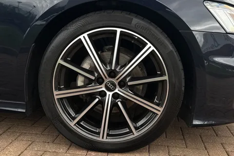 KW73HLH Audi A6 Avant Avant Black Edition 40 TDI quattro 204 PS S tronic Thumbnail #14