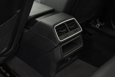 KW73HLH Audi A6 Avant Avant Black Edition 40 TDI quattro 204 PS S tronic Thumbnail #30