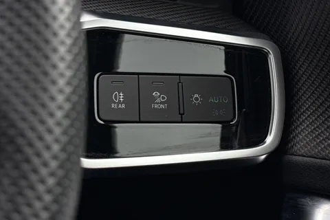 KW73HLH Audi A6 Avant Avant Black Edition 40 TDI quattro 204 PS S tronic Thumbnail #48