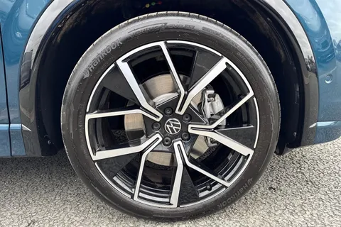 KJ25CTF Volkswagen Tiguan 2.0 TDI R-Line 5dr DSG Thumbnail #10