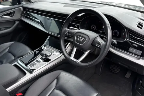 14 of 55 for Audi Q7 3.0 TDI V6 50 Sport Tiptronic quattro Euro 6 (s/s) 5dr