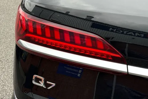 33 of 55 for Audi Q7 3.0 TDI V6 50 Sport Tiptronic quattro Euro 6 (s/s) 5dr