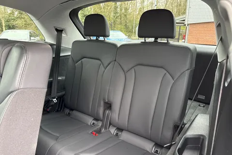 34 of 55 for Audi Q7 3.0 TDI V6 50 Sport Tiptronic quattro Euro 6 (s/s) 5dr