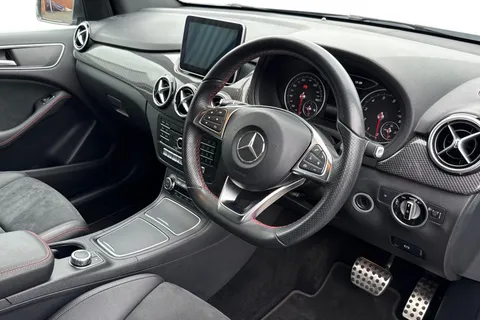 PL16XYM Mercedes-Benz B Class 1.6 B200 AMG Line 7G-DCT Euro 6 (s/s) 5dr Thumbnail #14