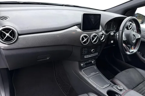 PL16XYM Mercedes-Benz B Class 1.6 B200 AMG Line 7G-DCT Euro 6 (s/s) 5dr Thumbnail #15