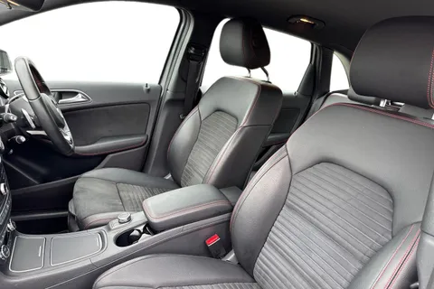 PL16XYM Mercedes-Benz B Class 1.6 B200 AMG Line 7G-DCT Euro 6 (s/s) 5dr Thumbnail #16