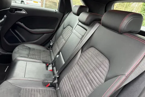 PL16XYM Mercedes-Benz B Class 1.6 B200 AMG Line 7G-DCT Euro 6 (s/s) 5dr Thumbnail #19