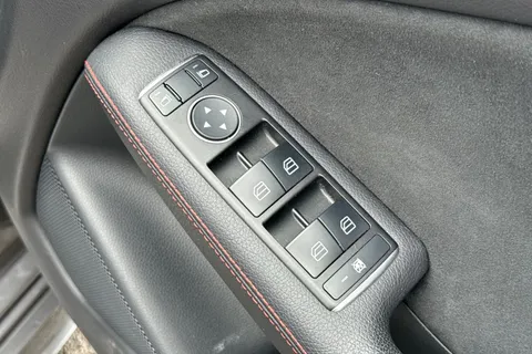 PL16XYM Mercedes-Benz B Class 1.6 B200 AMG Line 7G-DCT Euro 6 (s/s) 5dr Thumbnail #21