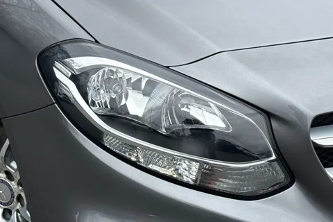 PL16XYM Mercedes-Benz B Class 1.6 B200 AMG Line 7G-DCT Euro 6 (s/s) 5dr Thumbnail #26