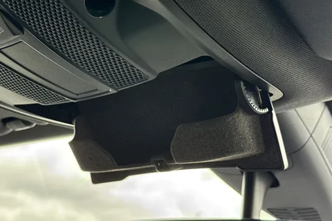 PL16XYM Mercedes-Benz B Class 1.6 B200 AMG Line 7G-DCT Euro 6 (s/s) 5dr Thumbnail #46